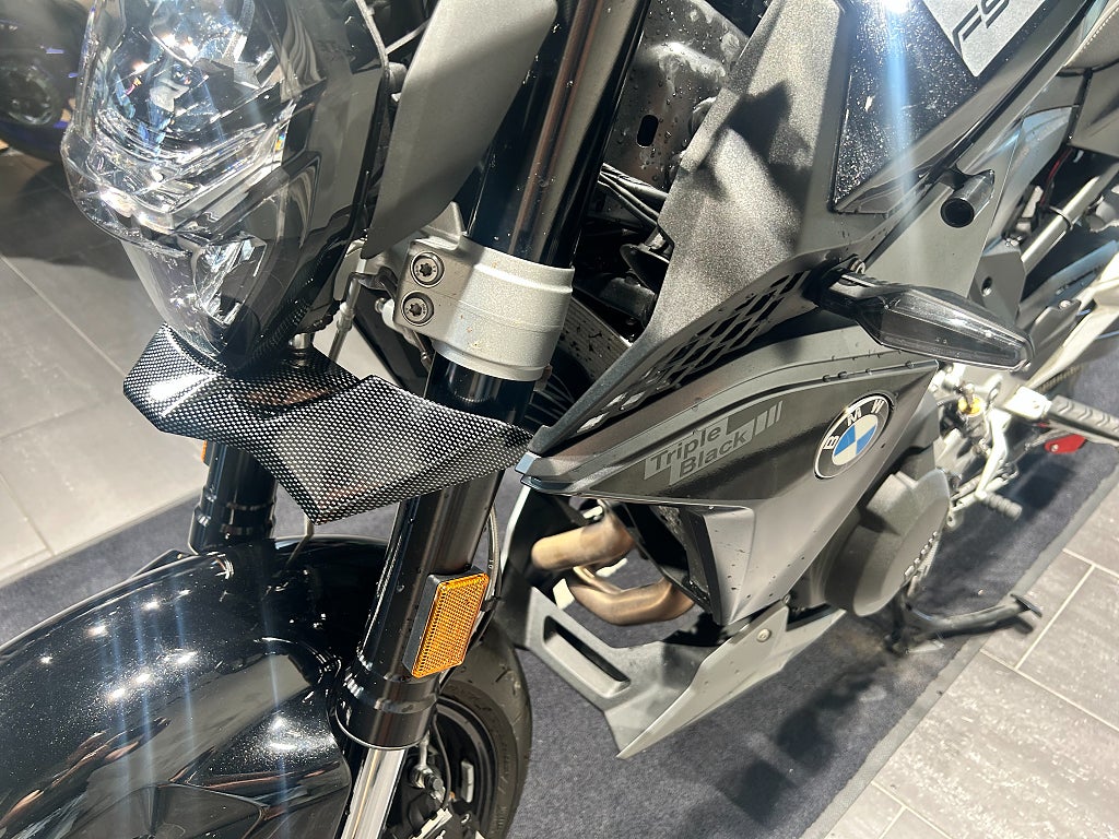 BMW F900R 3,45%/Akrapovic/Väskor/Samtliga paket