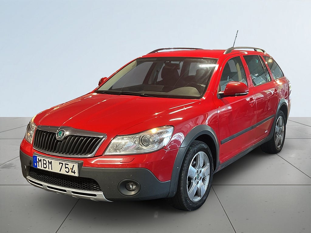 Skoda Octavia Scout 2.0 TDI 4Motion Scout Värmare/SoV/Drag/AC/Fhåll