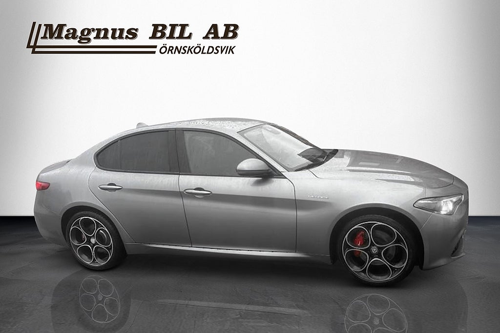 Alfa Romeo Giulia 2.0 Turbo 16V Q4 Veloce Sov Hjul M-värmare Kamera miniatyr 2
