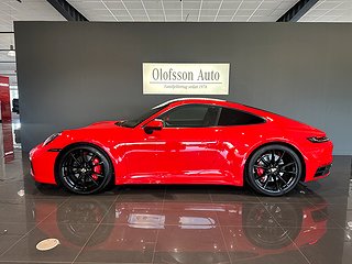 Sportkupé Porsche 911 2 av 16