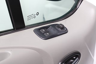 Minibuss Renault Trafic 9 av 18