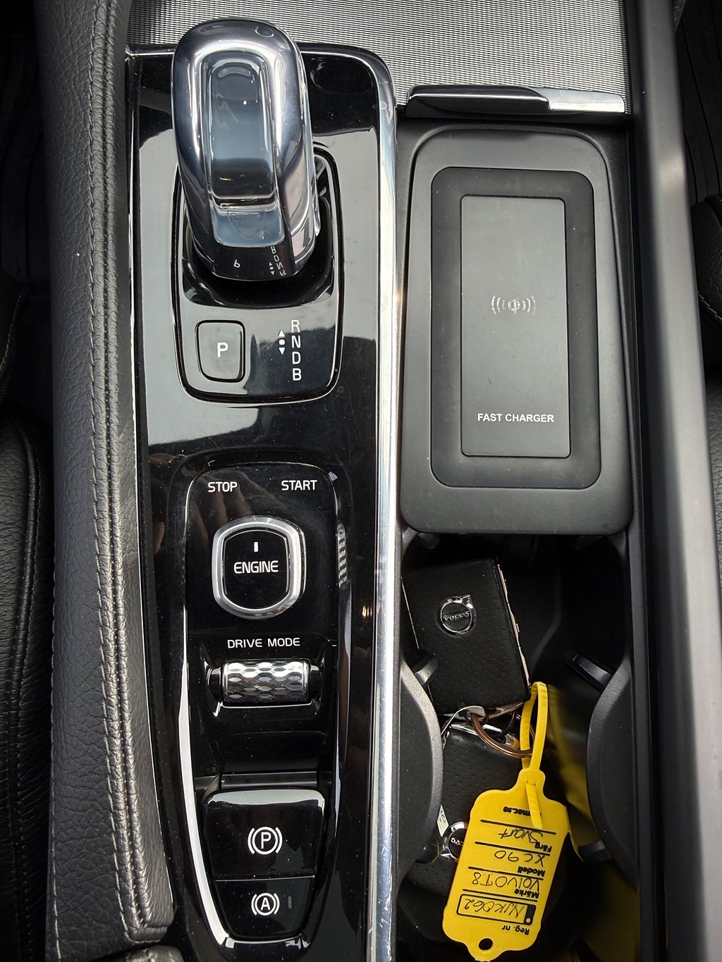 Volvo XC90 7-seater T8 Twin Engine AWD Geartronic R-Design 2 Ägare - miniatyr 20