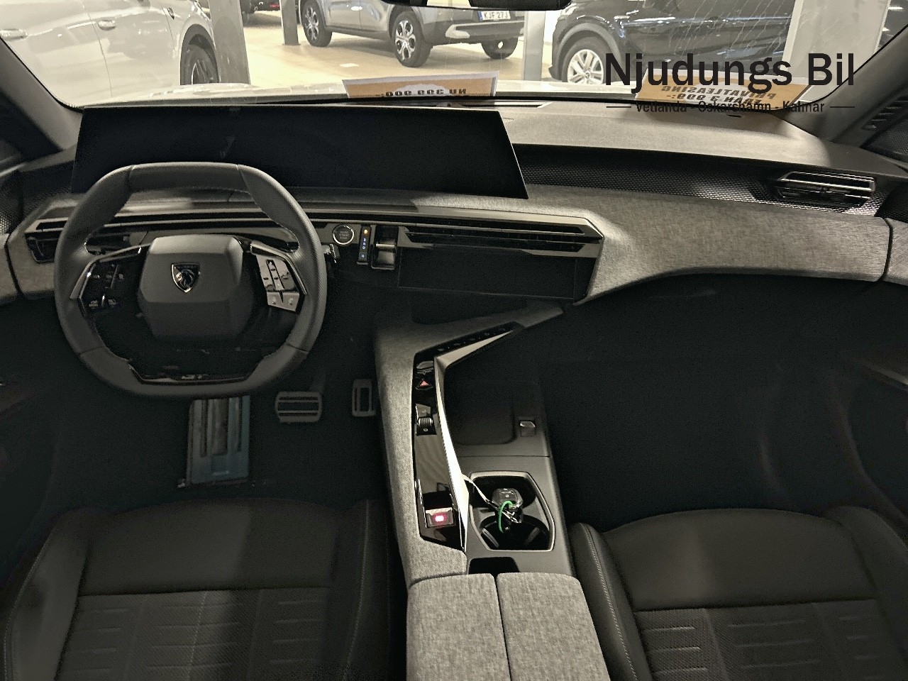 Peugeot 5008 2025, photo 7/10
