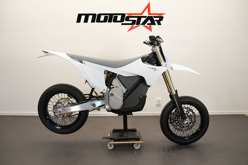 Stark VARG SM *BOKA IDAG* RÄNTEFRITT 