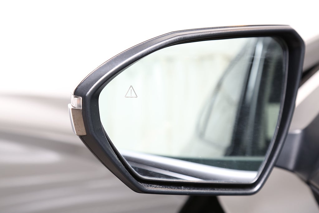 Hyundai Tucson *Essential MHEV 1.6 T-GDI Automat Navi Kamera 2025