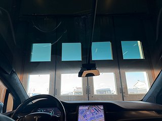 SUV Tesla Model X 12 av 25