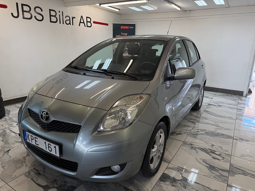 Toyota Yaris 5-dörrar 1.33 Dual VVT-i Euro 4, Ny serv, 1-Ägare 
