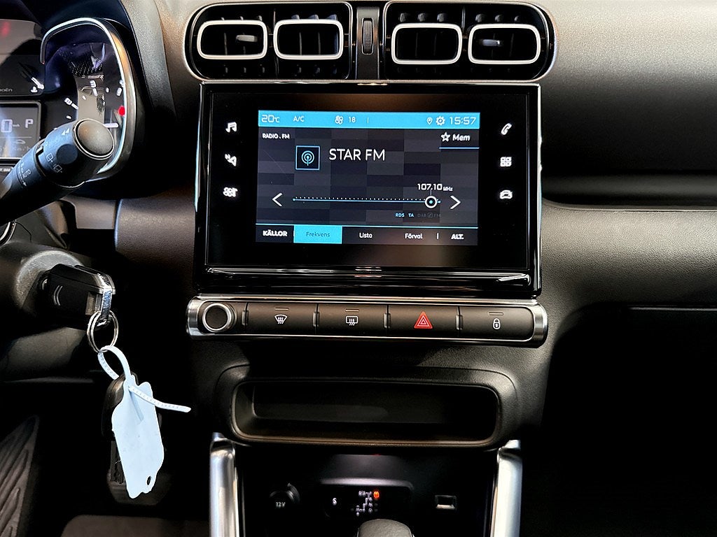 Bild på Citroën C3 Aircross Shine 1.2 PT 130hk Aut - CARPLAY, P-SENSORER