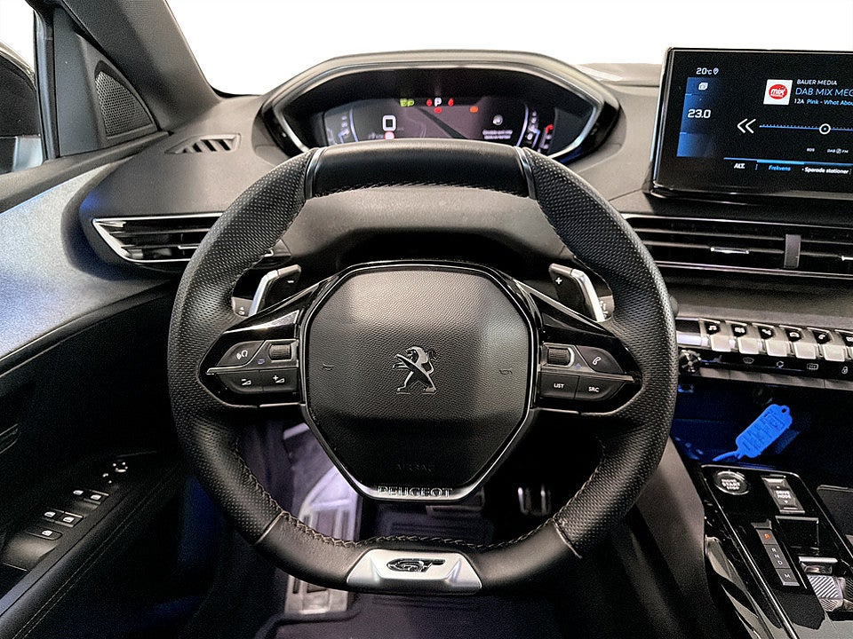 Bild på Peugeot 3008 GT 1.2 PT 130hk Aut B-KAMERA CARPLAY