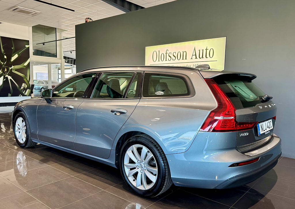 Volvo V60 D3 Geartronic Momentum Värmare Dragkrok - bild 2