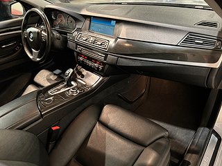 BMW ActiveHybrid 5 Steptronic Panorama GPS Kamera S/V-hjul