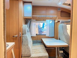 Husbil-halvintegrerad LMC LIBERTY 654 G TI 7 av 27