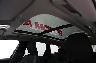 SUV Volvo XC60 15 av 30