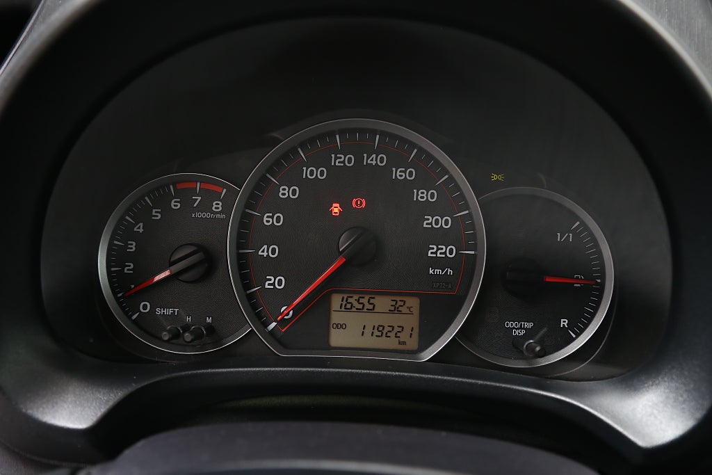 Toyota Yaris 1,33 Dual VVT-i Active 5-dörrar 1ägare Motorv Drag 2012