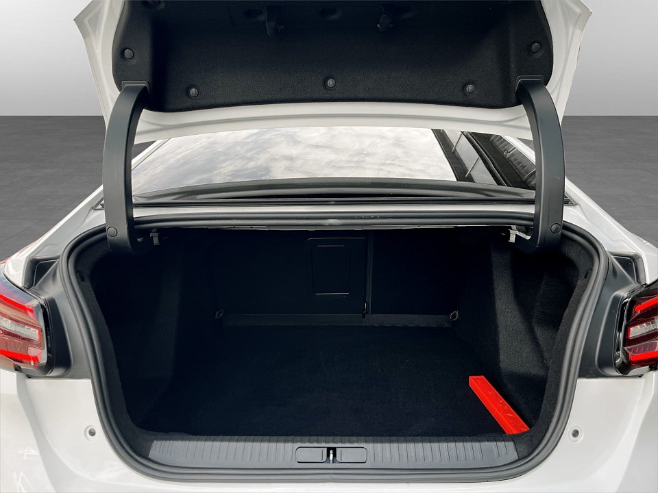 Bild på Citroën C4-X Shine 1.2 PT 130hk Aut B-KAMERA NAVI