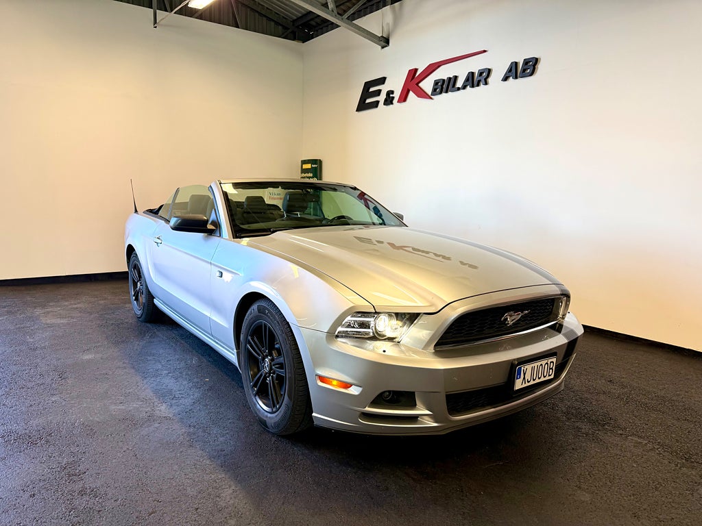 Ford Mustang V6 Convertible SelectShift 309HK