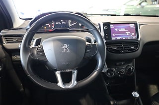 Halvkombi Peugeot 208 14 av 23