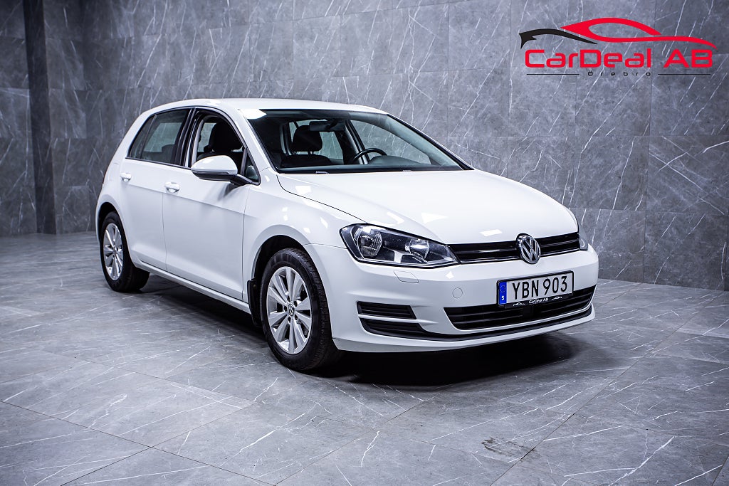Volkswagen Golf 5-dörrar 1.2 TSI Base Apple CarPlay Automat