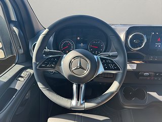 Transportbil - Skåp Mercedes-Benz Sprinter 18 av 37