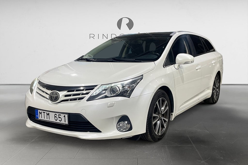 Toyota Avensis 2.2 D-4D 150 HK AUT DRAG NAVI B-KAMERA 0.55L/MIL 17"