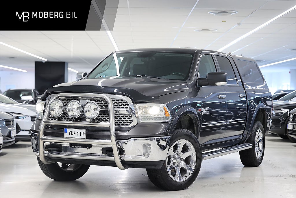 Dodge RAM 1500 3.0 V6 EcoDiesel 4x4 Laramie Kåpa Drag MOMS