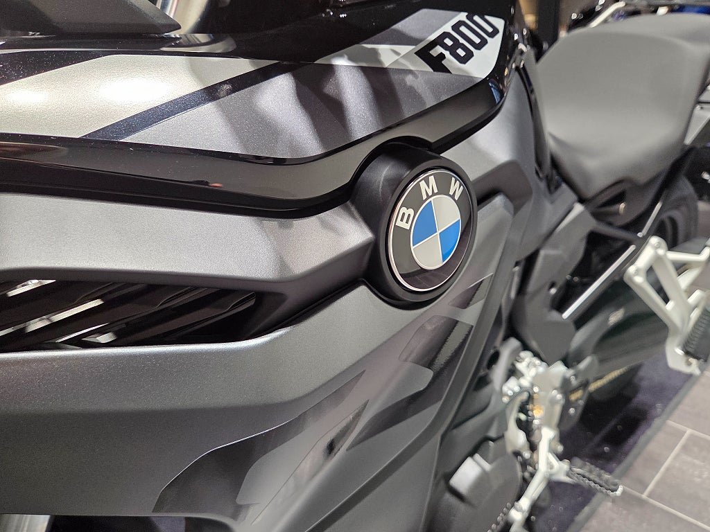 BMW F800GS/Sidoväskor & 5-års garanti på köpet!/Chassisänkt