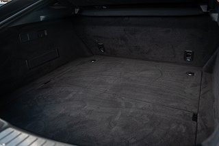 Sedan Mercedes-Benz AMG GT 10 av 25