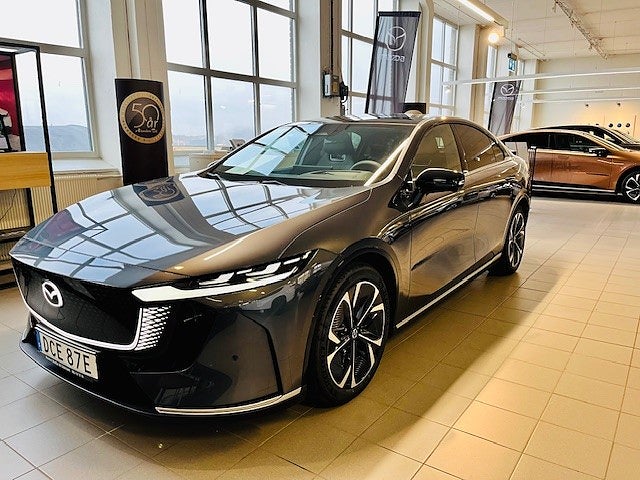 Mazda 6e 68,8 kWh, Takumi