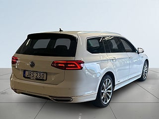 Volkswagen Passat Sportscombi 2.0 TDI 4M GT Dragkrok Dvärme B-kamera S&V – bild 6