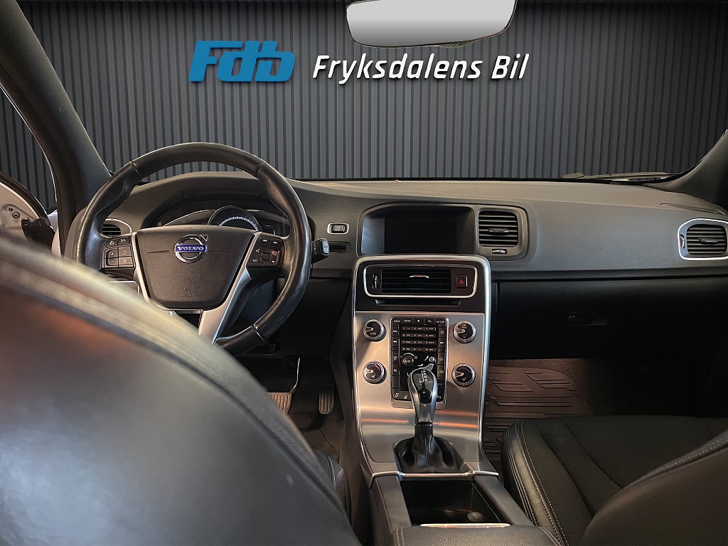 Volvo V60 2018 - miniatyr 12