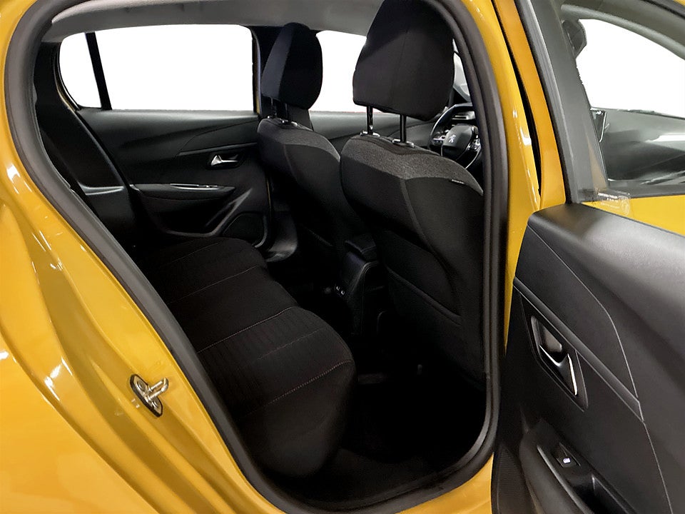 Bild på Peugeot E-208 Active Pack 50kWh 136hk Aut BACKSENSORER