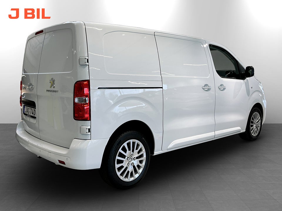 Bild på Peugeot Expert PRO+ 2,0 BHDi 145hk L2 P-SENSORER