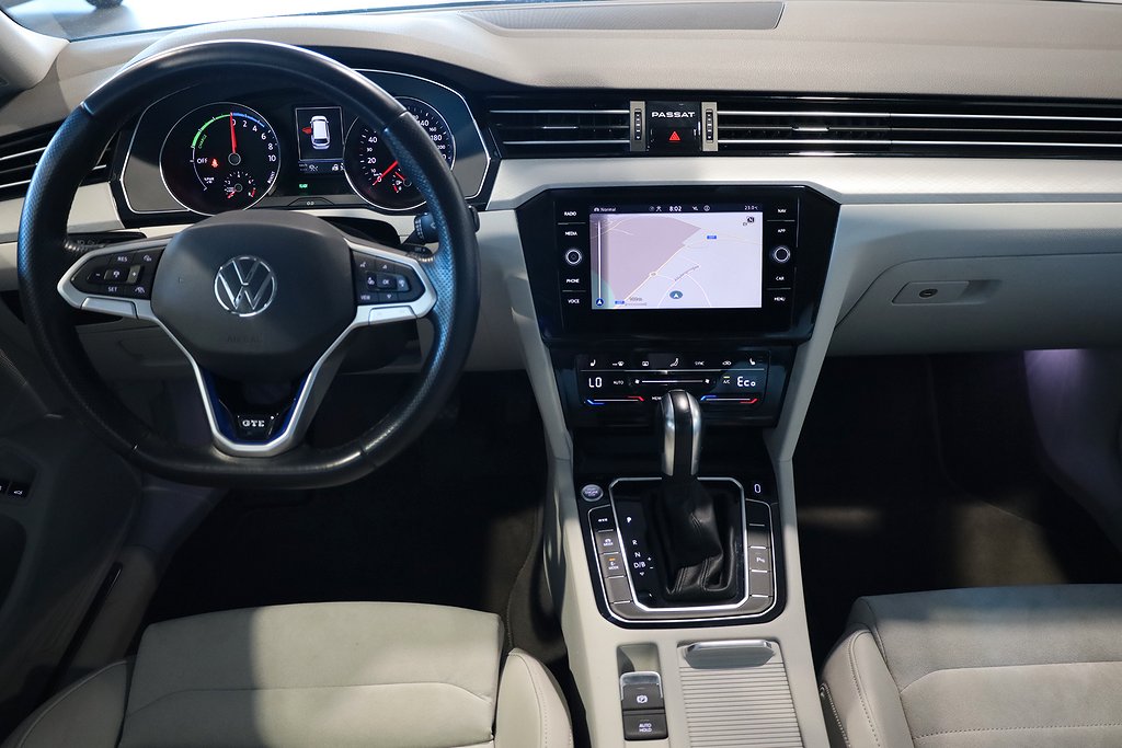 Volkswagen Passat 1,4 TSI GTE SC DSG Kamera Drag Leasbar Navi 2021
