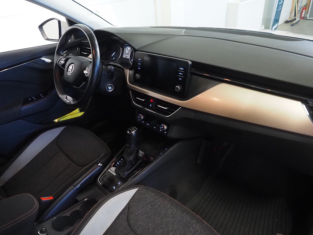 Skoda Scala 1.0 TSI 110hk Style Automat Carplay 17" 2021