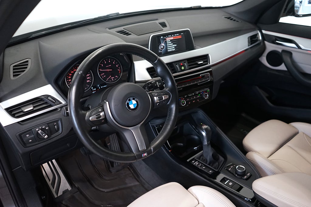 BMW X1 xDrive20i Automat M Sport B-kamera 192hk