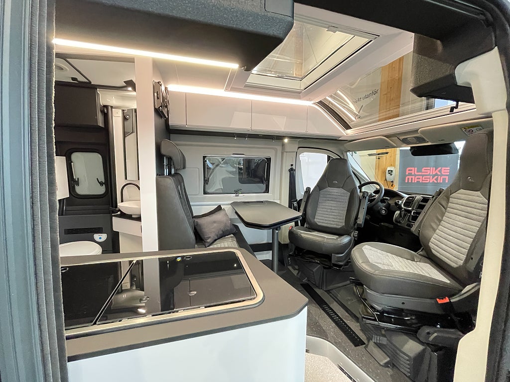 Adria Twin Supreme 640 SGX /ALDE/Automat/Höj & sänkbar säng/ - Adria