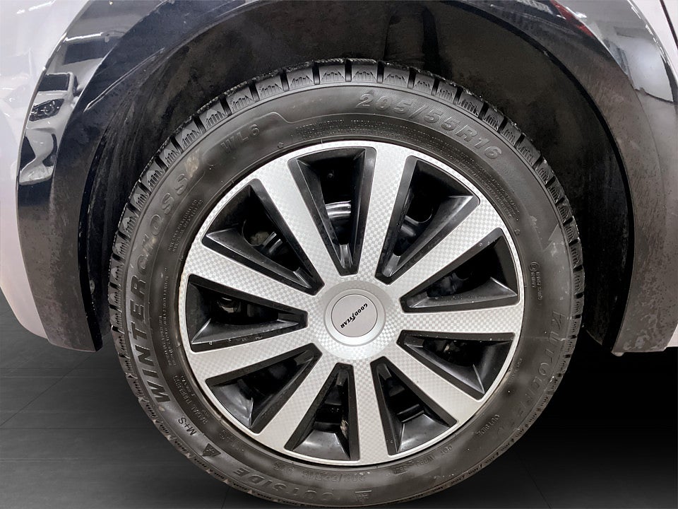 Bild på Peugeot E-208 Active 50kWh 136hk Aut CARPLAY BACKSENSORER