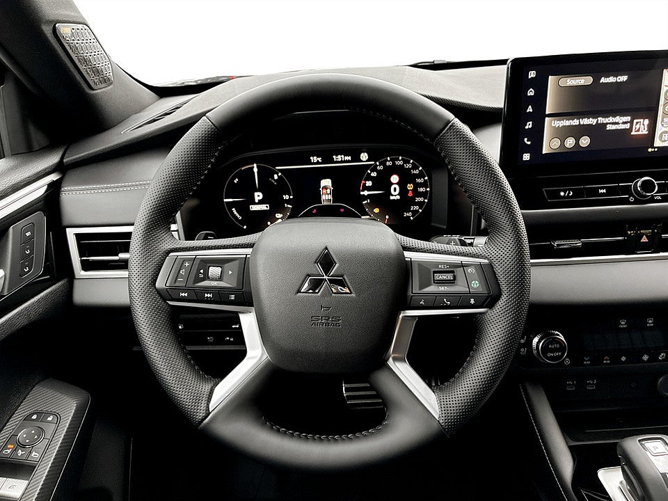 Bild på Mitsubishi Outlander Instyle Edition PHEV - OMGÅENDE LEVERANS!
