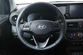 Halvkombi Hyundai i10 10 av 19