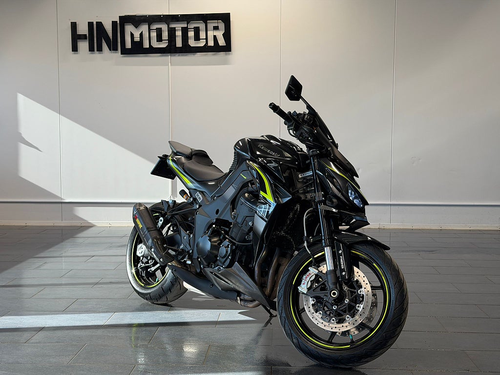 Kawasaki Z1000R 1.0 |Akrapovic|Öhlins|Kolfiber|BREMBO|ABS|NyBesiktigad|