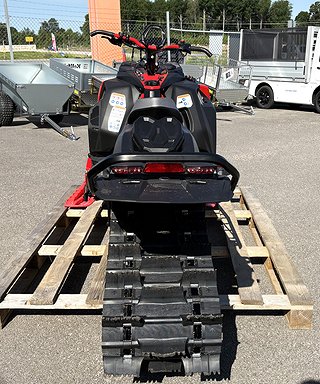 Snöskoter Lynx SHREDDER 4 av 13