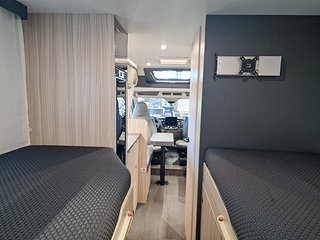 Husbil-halvintegrerad Sun Living C 70 DL 13 av 14