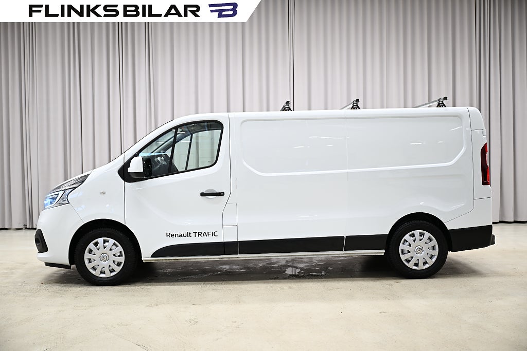 Renault trafic 145HK L2 Automat|Inredd|LED|Drag|Värmare|GPS|Backkamera
