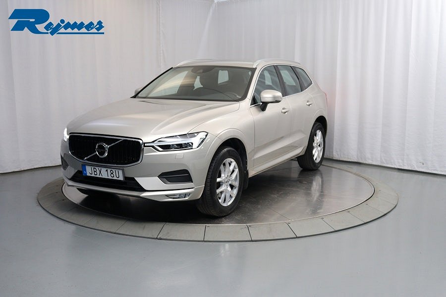 Volvo XC60 D4 AWD Momentum Advanced SE