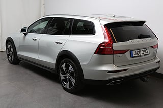 Kombi Volvo V60 Cross Country 4 av 35