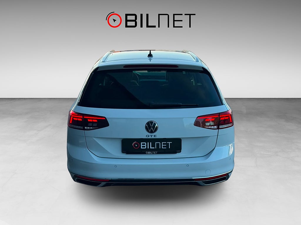 Volkswagen Passat Sportscombi GTE 1.4 TSI Plug-In LED Kamera Värmare