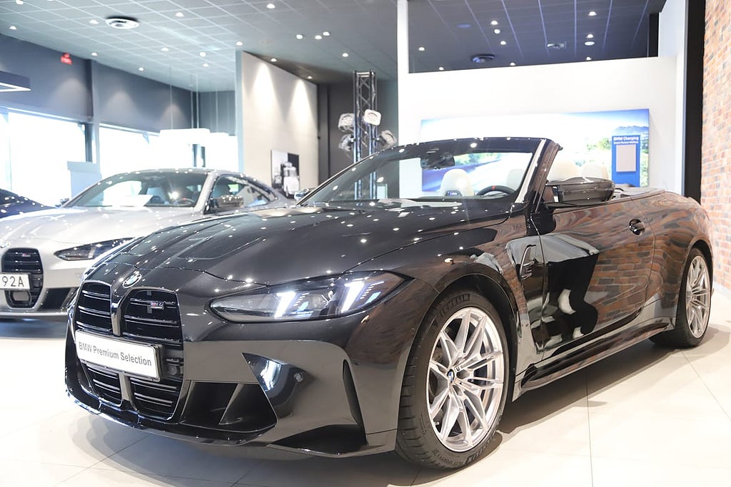 BMW M4 Ultimate / Alcantararatt / Helläder