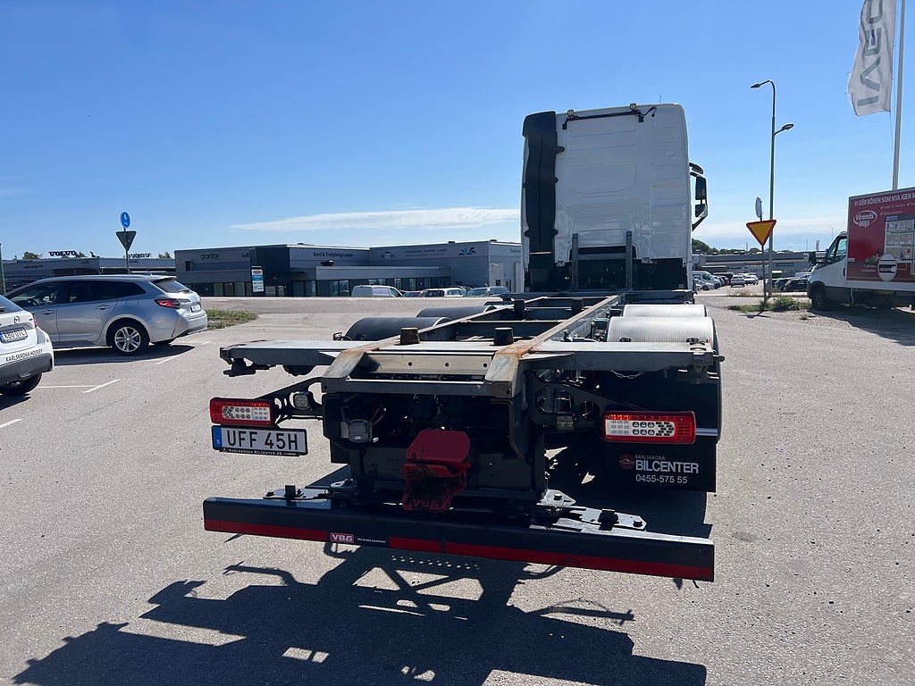 Volvo FH13 540 6x2 Containerede / Lösflaksbil, I-See