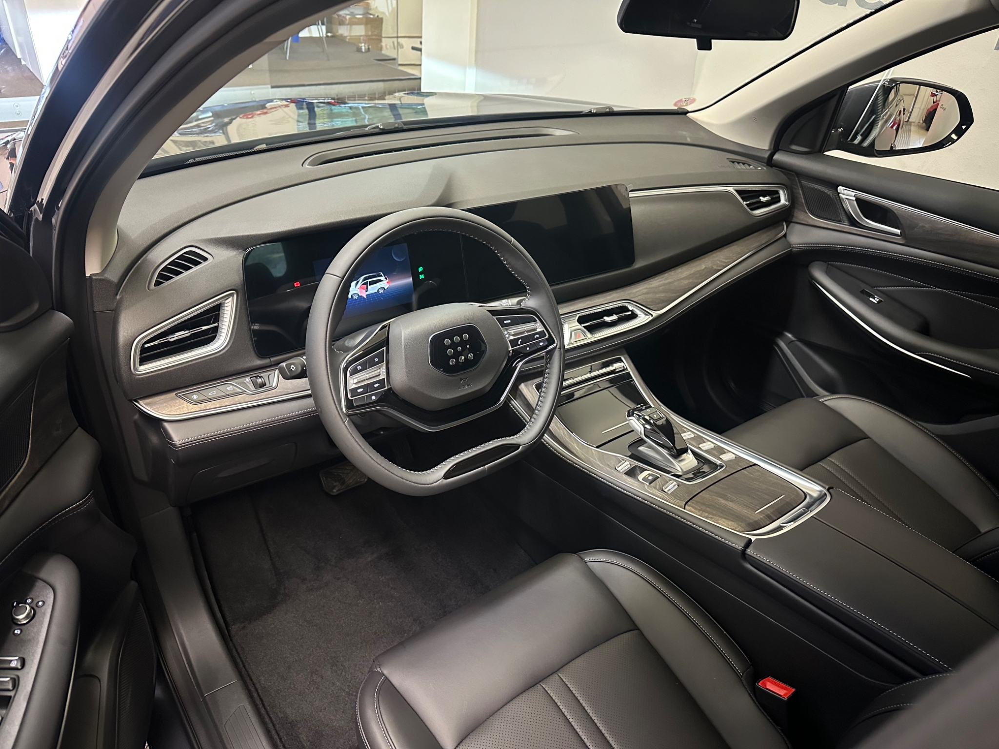 DFSK E5 Plug-in Hybrid 283hk 2025, kuva 5/10