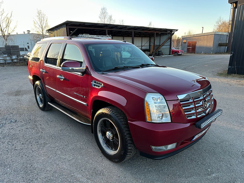 Cadillac Escalade 6.2 V8 AWD - AVBET - BYTE